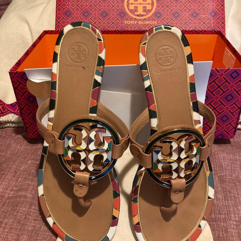 💯AUTHENTIC TORY BURCH SANDALS